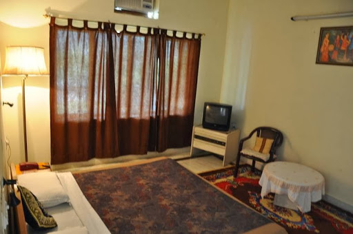 Amrit Hotel & Resort Accomodation | Resort