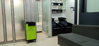 Champion Hair unisex salon Active Life | Salon