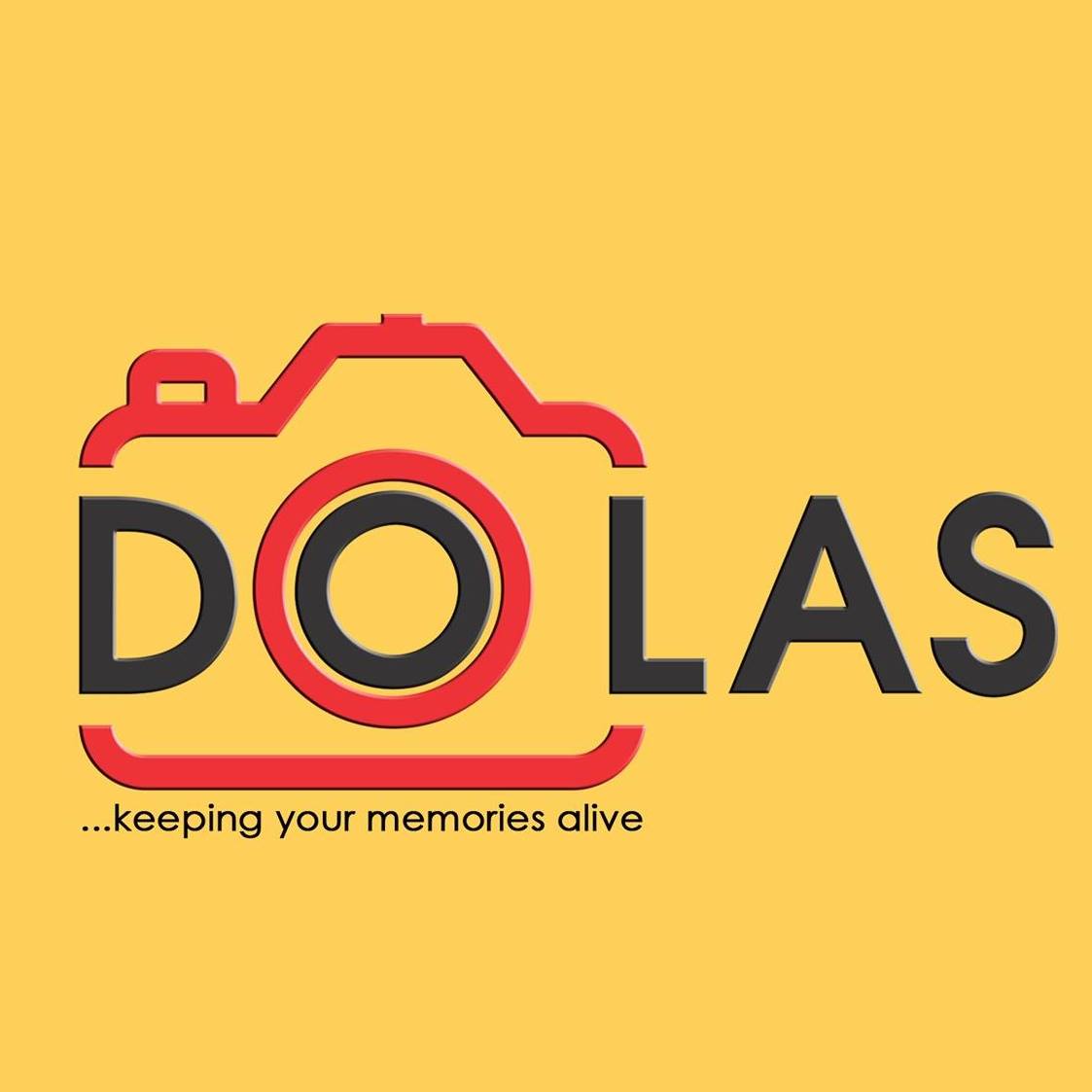 Dolas Photography Logo