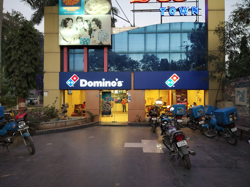 Dominos Pizza Food and Restaurant | Restaurant