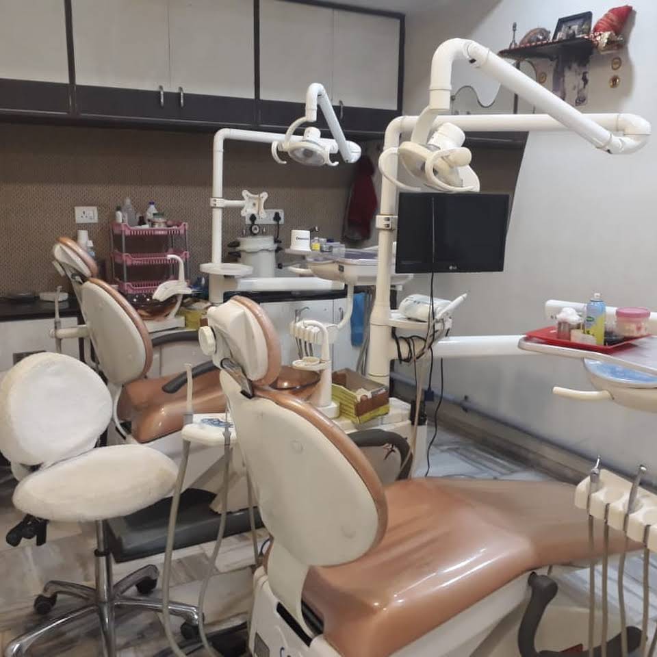 Dubey Dental Clinic Medical Services | Dentists