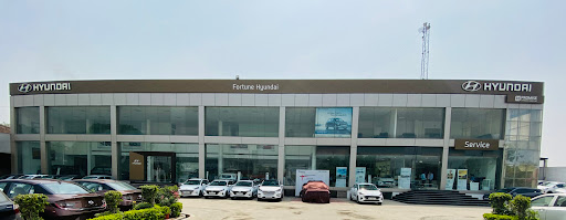 Fortune Hyundai Automotive | Show Room