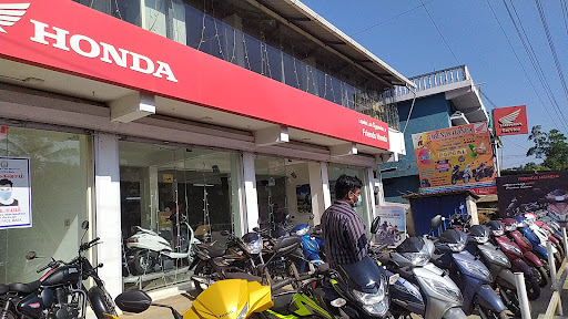 FRIENDS HONDA Automotive | Show Room