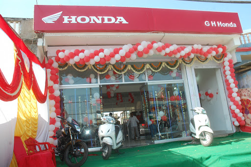 GH HONDA Automotive | Show Room