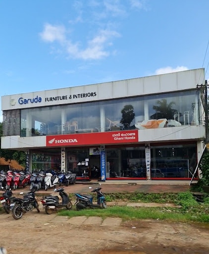 Ghani Honda Pattambi Automotive | Show Room