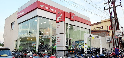 Golden Honda Automotive | Show Room