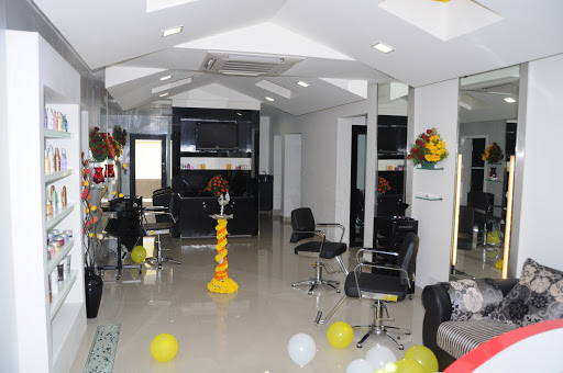 Hair Salon & Beauty Parlour Active Life | Salon