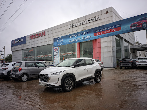 HONNASSIRI NISSAN MYSORE Automotive | Show Room