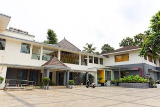 Hotel Soorya Logo