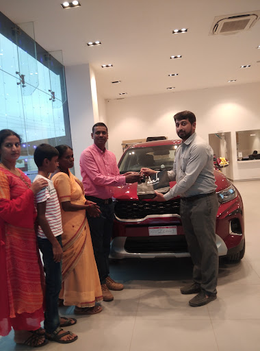 Kia Motors (Aadars motors) Automotive | Show Room