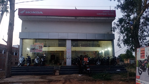 LAXMIPATI HONDA Automotive | Show Room