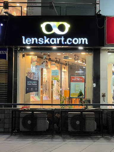 Lenskart showroom Shopping | Store