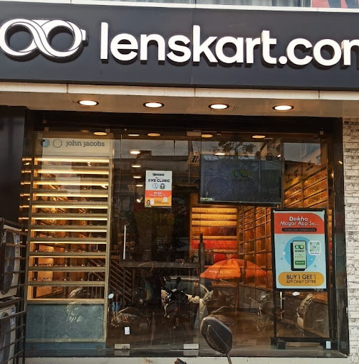 Lenskart showroom Shopping | Store