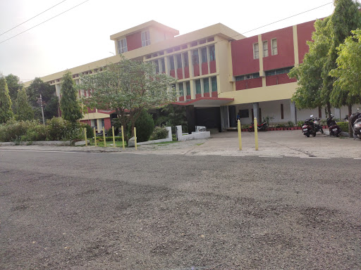 Maharani Laxmi Bai Medical College Hospital Jhansi  List of doctors  facilities  services