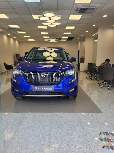 Mahindra Automotive Showroom Automotive | Show Room