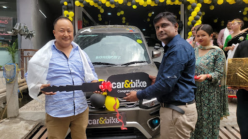 Mahindra First Choice Wheels Limited sikkim Automotive | Show Room