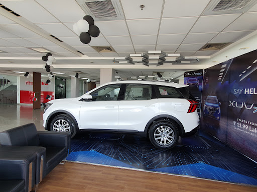 Mahindra J.S. Fourwheel Motors - SUV Automotive | Show Room