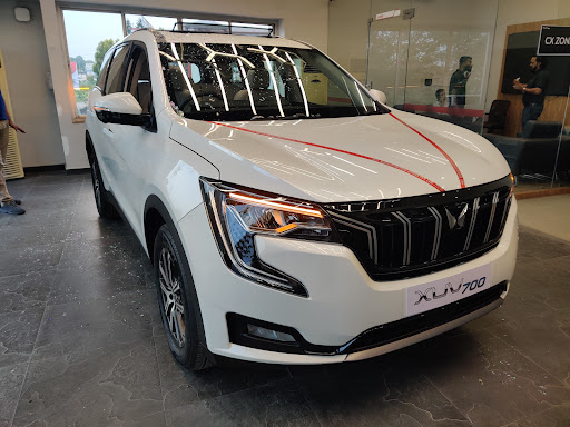 Mahindra Khokan Motor Works - SUV Automotive | Show Room