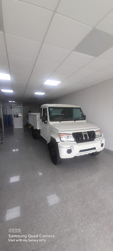 Mahindra Mosaram Enterprises Automotive | Show Room