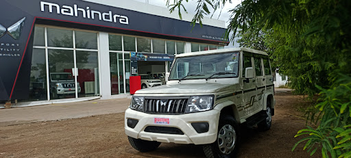 Mahindra SKS Automobiles showroom Automotive | Show Room