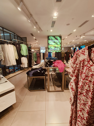 Marks and Spencer Kolkata Shopping | Store