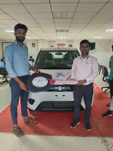 Maruti Suzuki ARENA (Kiran Motors) Automotive | Show Room