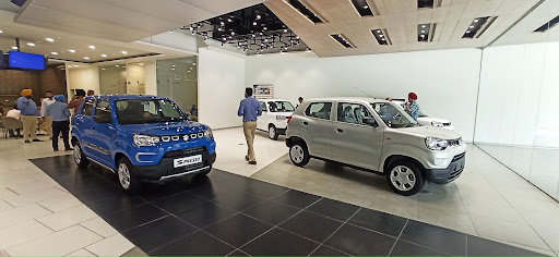 Maruti Suzuki ARENA (Navdesh Autos) Automotive | Show Room