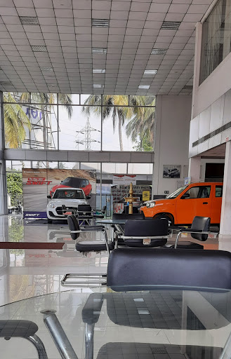 Maruti Suzuki ARENA (Popular Vehicles & Services) Automotive | Show Room