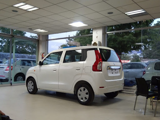 Maruti Suzuki ARENA (Smartwheels) Automotive | Show Room