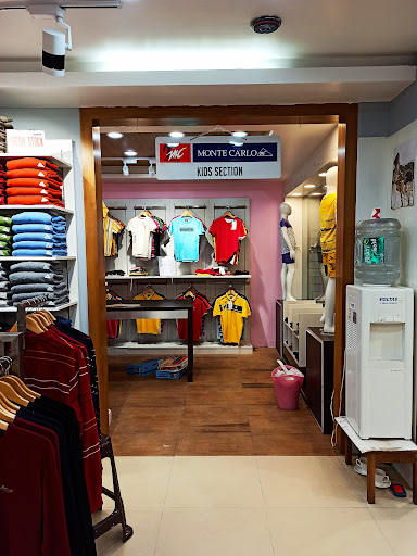 Monte Carlo  Palampur Shopping | Store