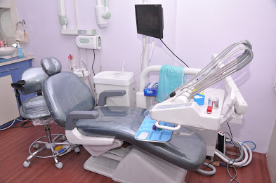 MUKTA DENTAL CLINIC Medical Services | Dentists