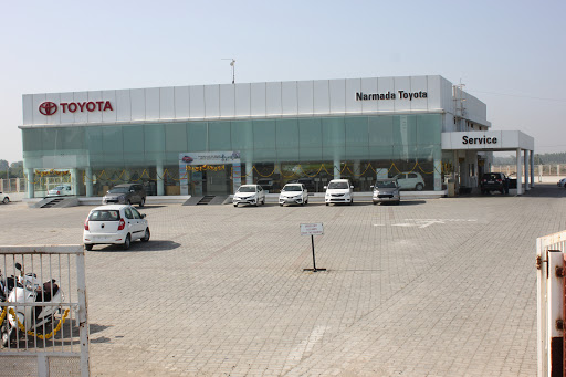 NARMADA TOYOTA Automotive | Show Room