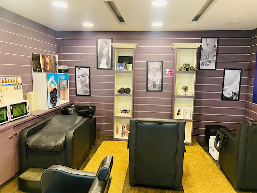 Naturals Salon & Spa Active Life | Salon