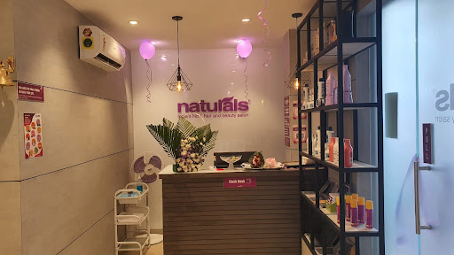 Naturals Salon & Spa Active Life | Salon