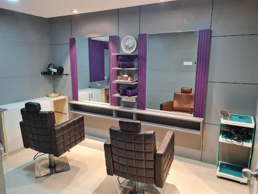 Naturals Salon & Spa Active Life | Salon