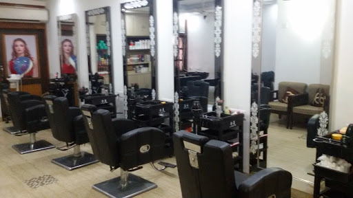 Natures Essence Beauty Salon Active Life | Salon