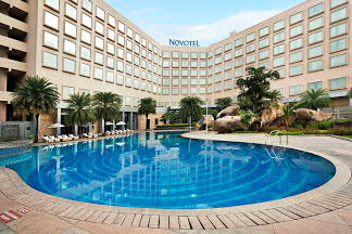 Novotel Logo