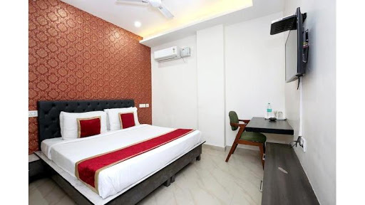 OYO 7100 Hotel Crossroads Accomodation | Hotel