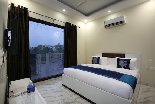 OYO 9940 Shashank Villa Accomodation | Hotel