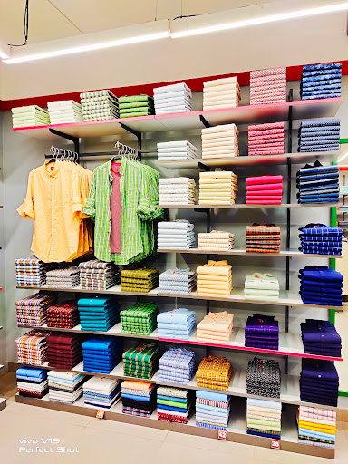 PETER ENGLAND Lakhimpur Shopping | Store