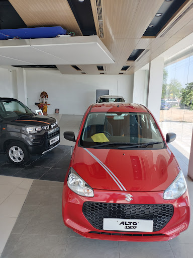 PL.A. MOTORS FIRM Maruti Automotive | Show Room