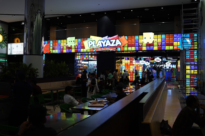 Playaza Logo