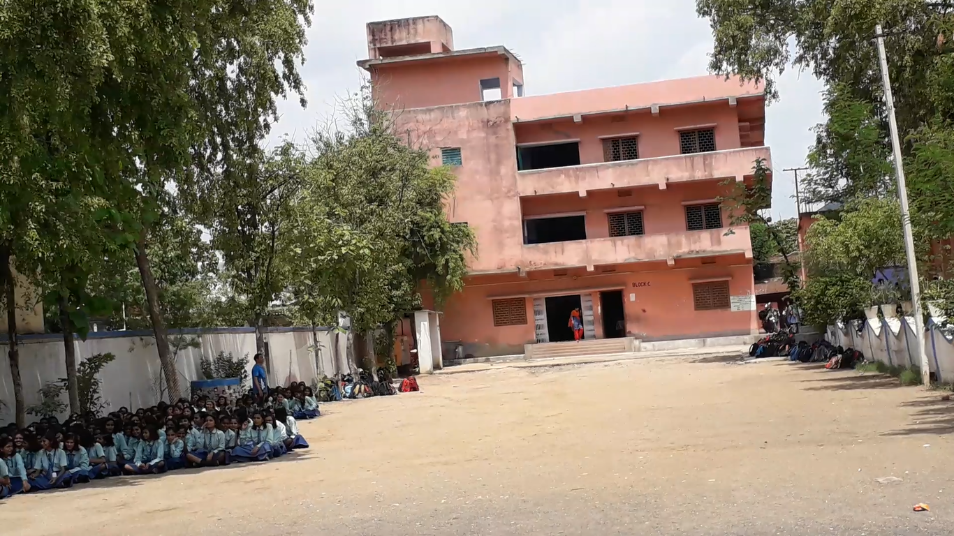 R K Public School Garhwa Education | Schools