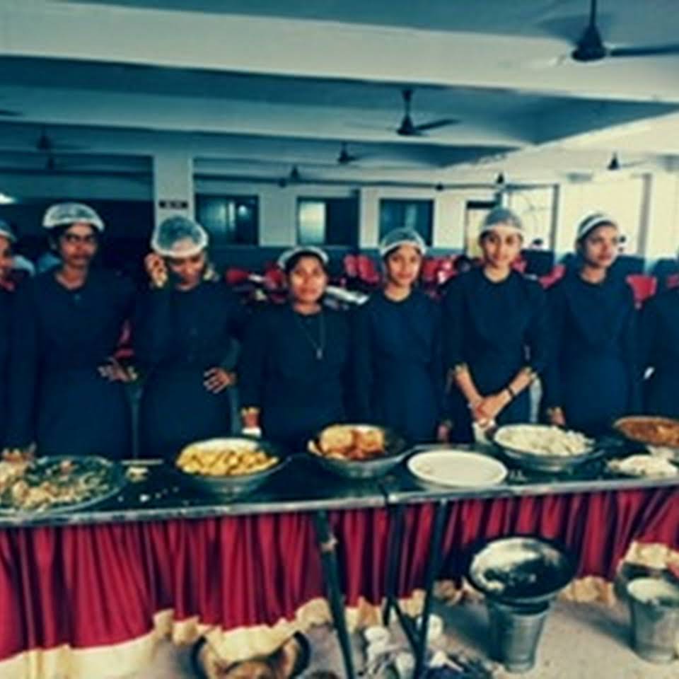 Rameshwari Catering Servies Event Services | Catering Services