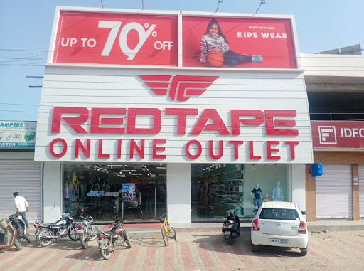 REDTAPE SHOWROOM SONIPAT Shopping | Store