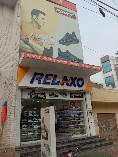 Relaxo Footwear Shopping | Store