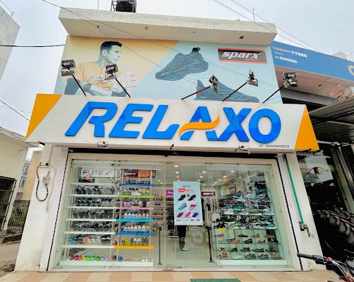 Relaxo Footwear Shopping | Store