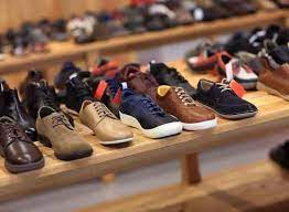 Relaxo Footwear Shopping | Store