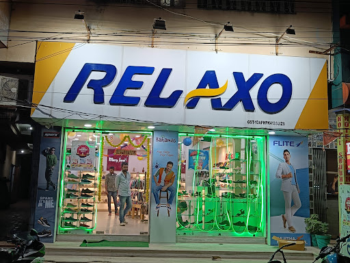 Relaxo Footwear Shopping | Store