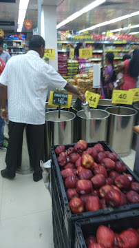 Reliance Fresh Shopping | Supermarket